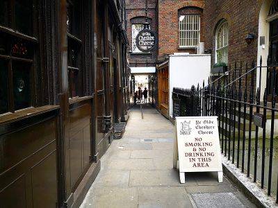 «Старый Чеширский сыр». Один из старейших пабов Лондона - hamster-travel.ru - Англия