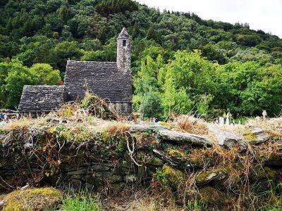 Долина Глендалох, монастырь святого Кевина и дикие озера на юге Ирландии - hamster-travel.ru - Ирландия