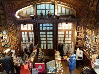 Livraria Lello & Irmao - старинный магазин в Порту, где "бывал" сам Гарри Поттер - hamster-travel.ru - Португалия