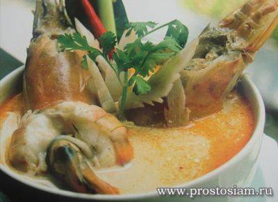 Тайский суп с креветкой Том Ям Кунг (Tom Yum Kung) - популярный суп среди туристов в Тайланде - prostosiam.ru - Россия - Таиланд