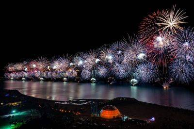 Новогоднее шоу фейерверков в эмирате Рас-эль-Хайма установит новые мировые рекорды Гиннесса - gloss.ee - Эмираты - Эстония