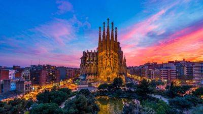ТОП-10 мест, которые стоит посмотреть в Барселоне - travelblog