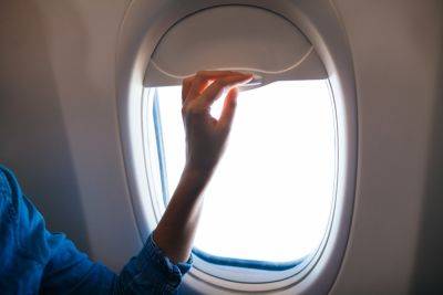 Почему нужно открывать шторку окна при взлете и посадке - tourweek.ru