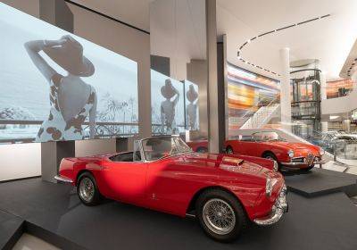 Путешествие во времени: частный тур по автомобильной коллекции принца Монако - gloss.ee - Эстония