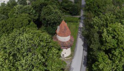 Ночь в средневековой башне: рядом с Таллинном можно забронировать уникальный исторический объект - gloss.ee - Эстония