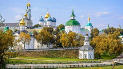 Православие, самодержавие, матрешка: путешествие в Сергиев Посад - sova.live