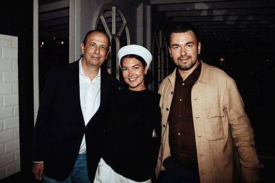 Запечённая косточка и наливка из хрена: Иван Шишкин представил в Риге новый гастропроект - gloss.ee Запечённая косточка и наливка из хрена: Иван Шишкин представил в Риге новый гастропроект - gloss.ee