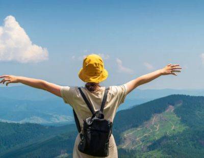 Каждый третий эстонец уже составил маршрут отпуска с помощью ИИ — а вы? - gloss.ee - Эстония