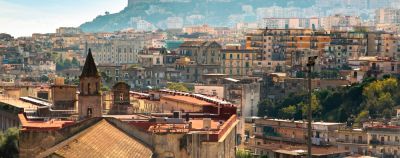 Куда поехать за границу весной: 12 направлений на март, апрель и май - onetwotrip.com - Япония - Словения - Турция - Эмираты - Азербайджан - Грузия - Южная Корея - Португалия - Стамбул