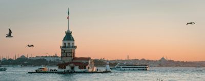 Куда поехать на майские праздники 2026: 10 бюджетных направлений - onetwotrip.com - Россия - Стамбул