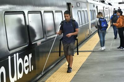 Путешествия без зрения: как незрячие люди открывают мир - tourweek.ru